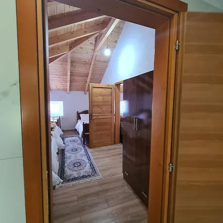 Korabi Penzion Ceren