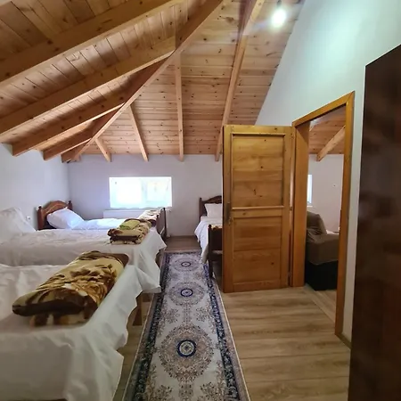 Korabi Penzion 3*